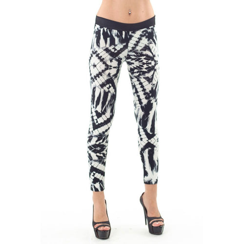 Silky Print Leggings - Bae Apparel