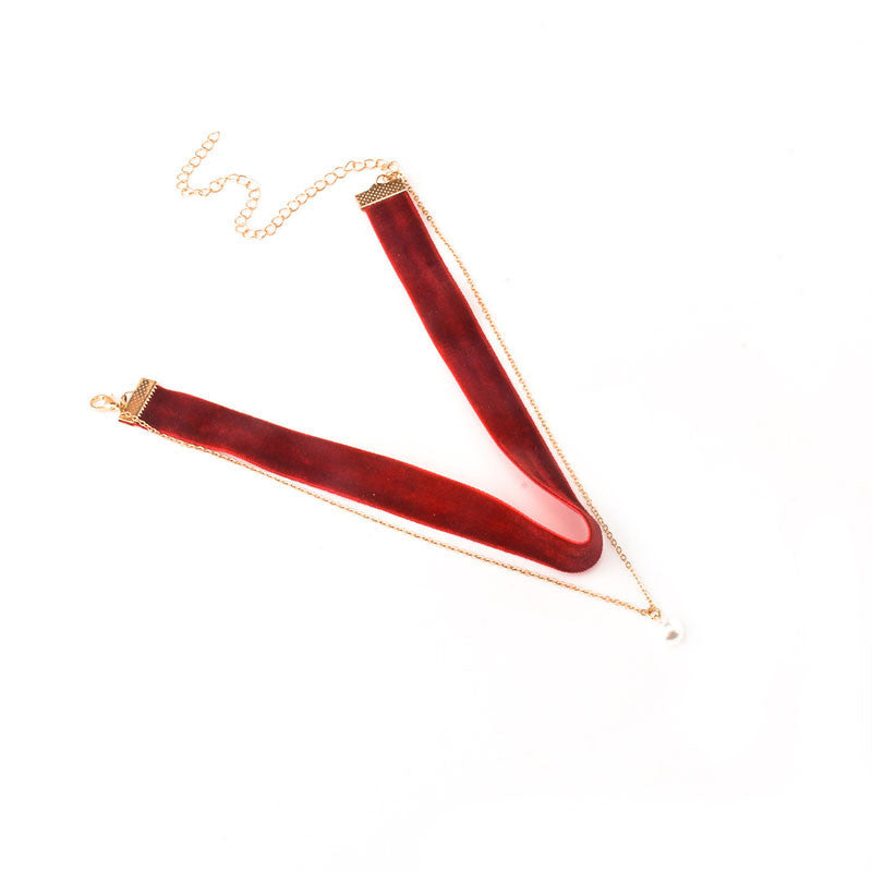 Velvet and Pearl Gold Choker - Bae Apparel